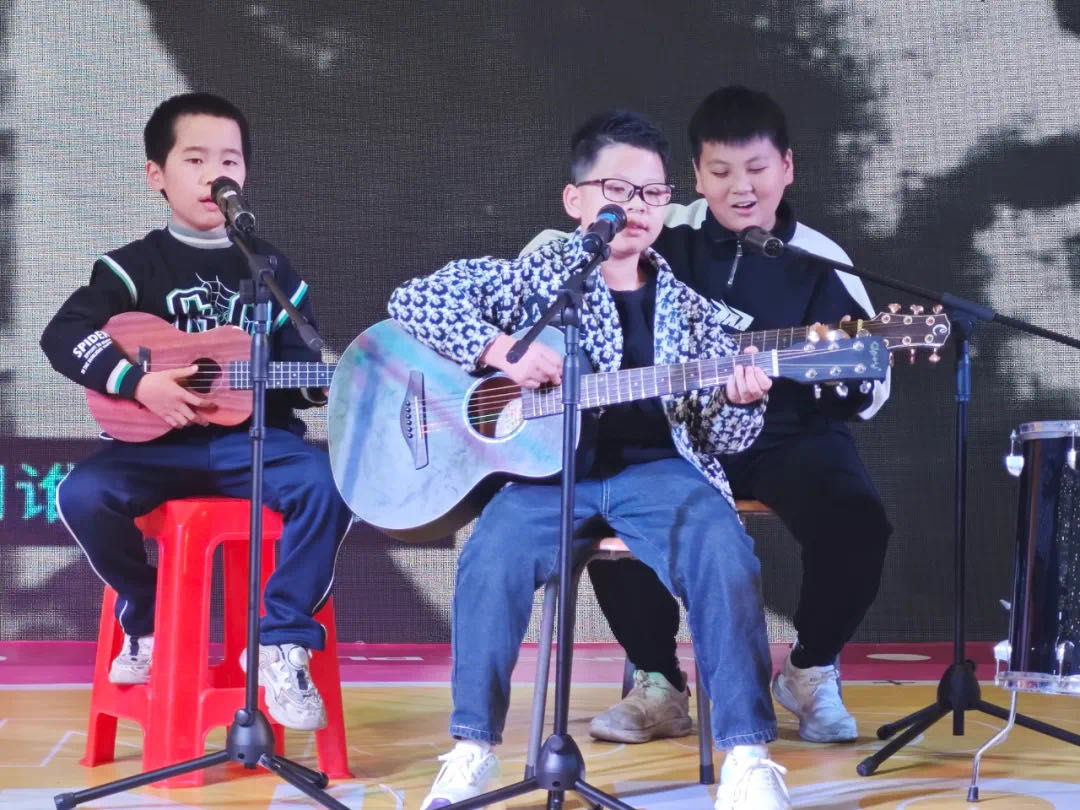 Jiancong Li (李键聪)