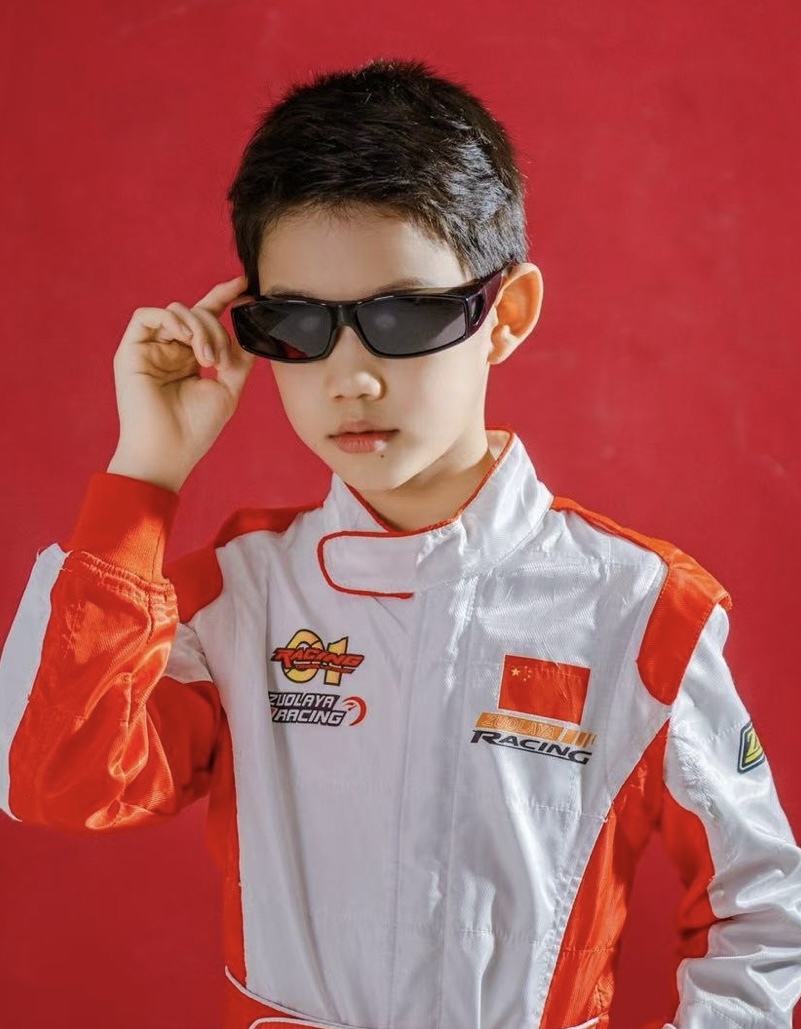 Tianrui Qu (屈天瑞)