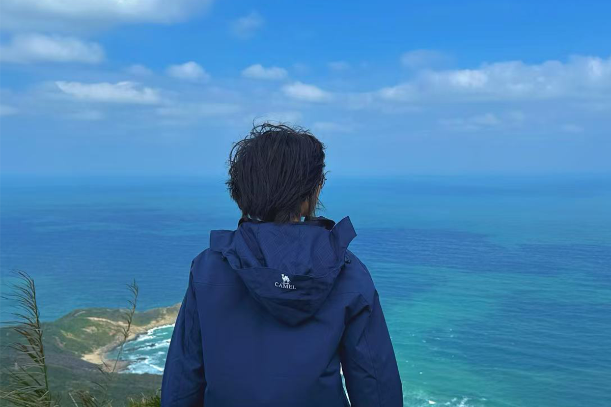 Shangtong Fu (傅上桐)