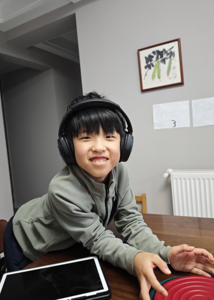 Handi Huang (黄翰迪)