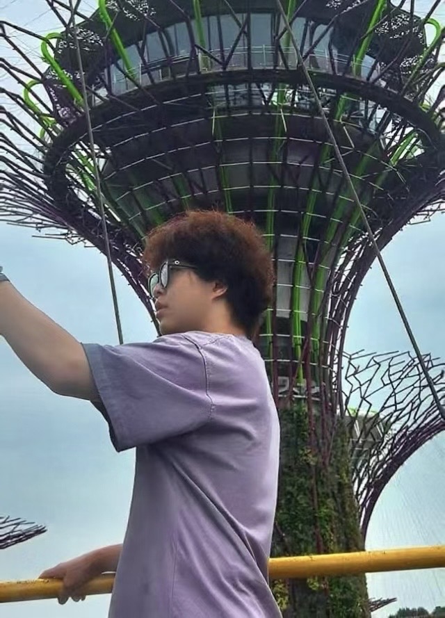 Jiaxun Song (宋佳迅)