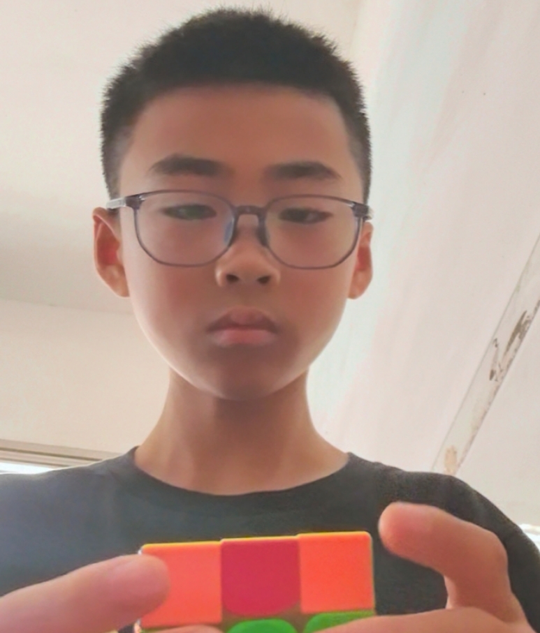 Chenchen Zeng (曾陈晨)