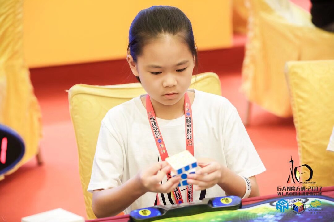 Jiaqi Li (李嘉琪)