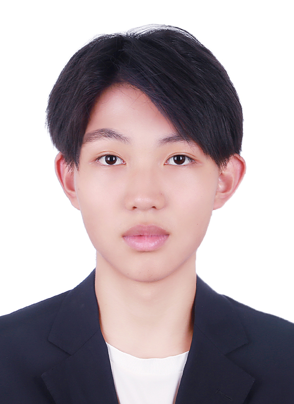 Zhuyiyang Zhang (张朱怡阳)