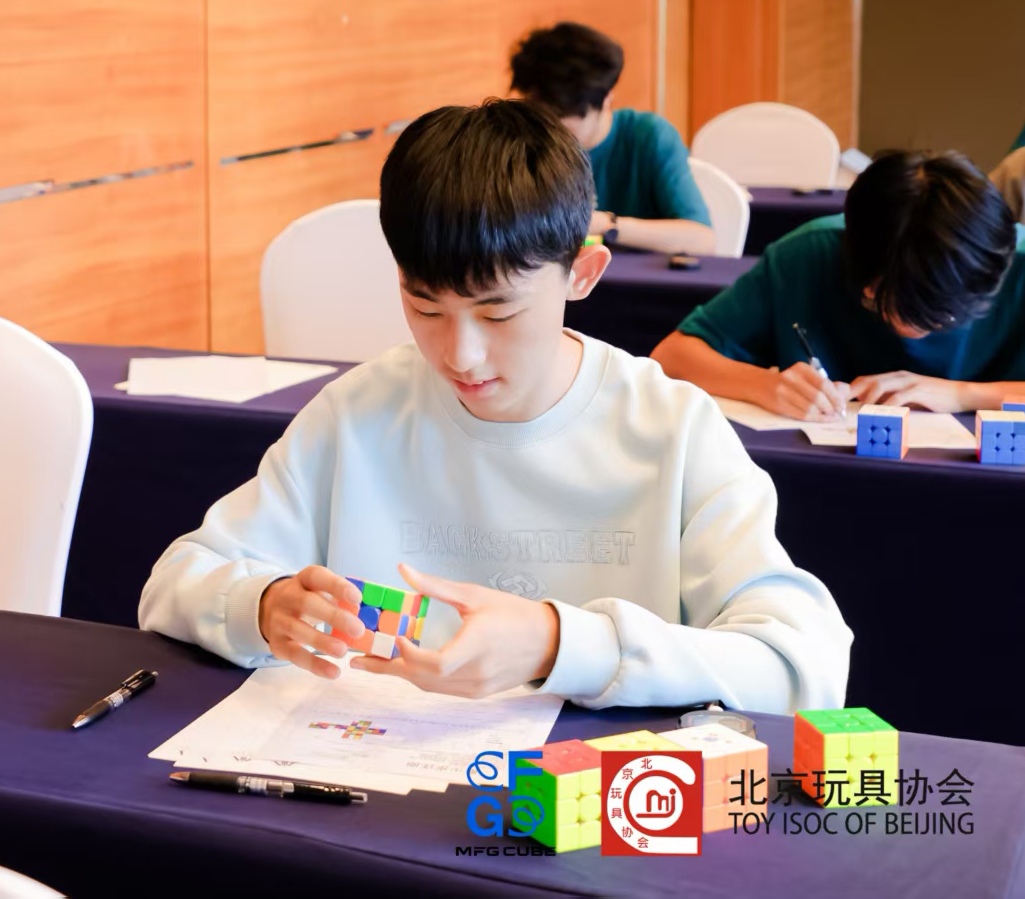 Haoxuan Tan (谭昊轩) 的头像