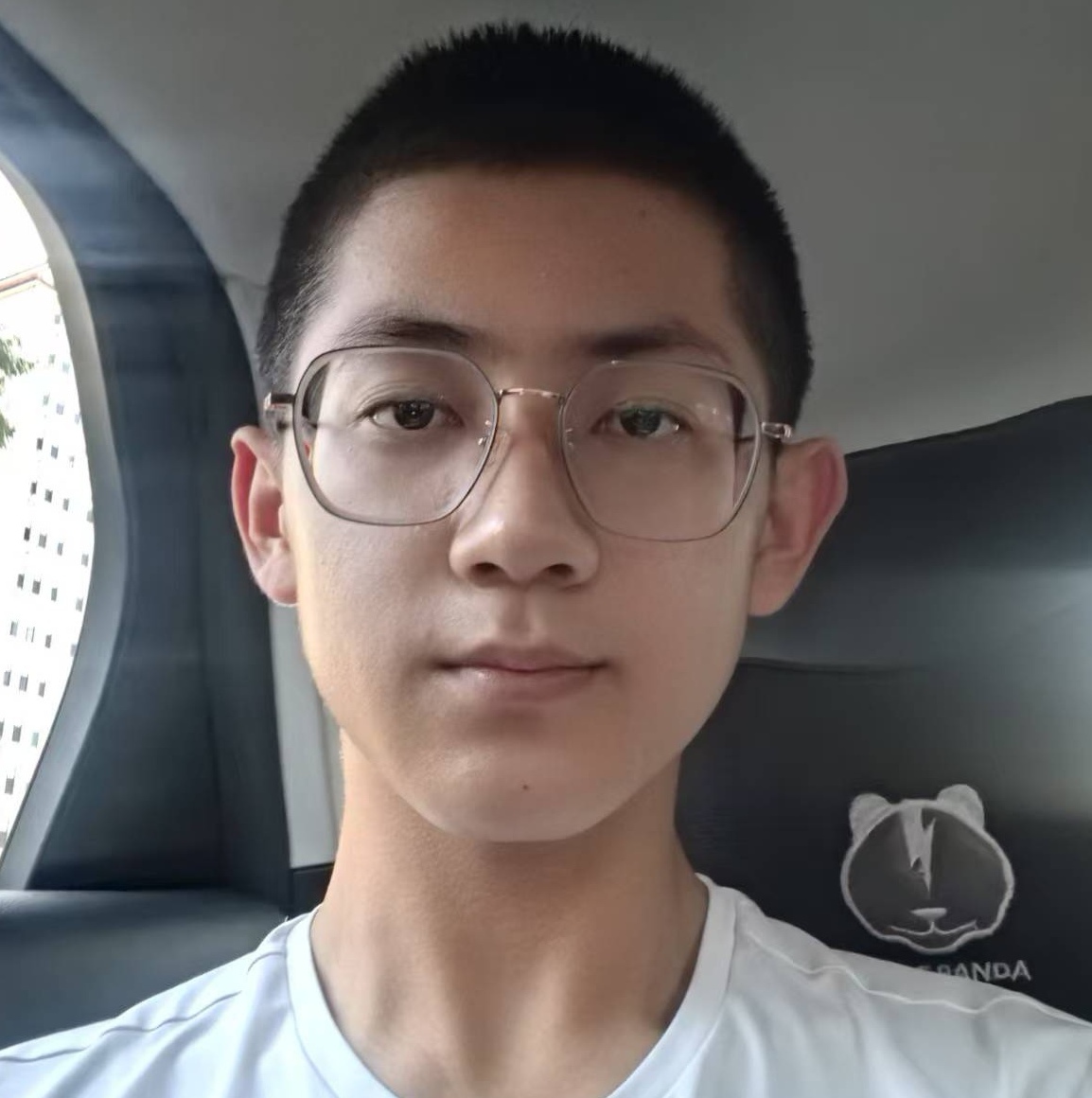 Shuyu Zhang (张书煜)